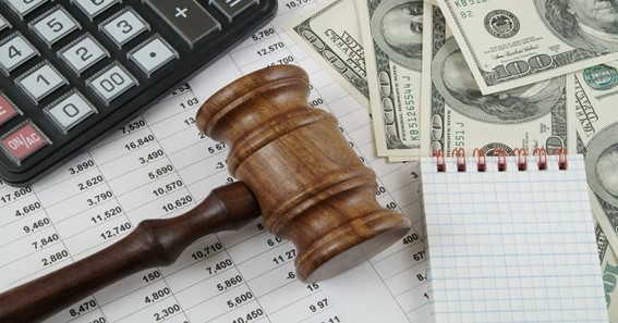 How Much Does a Criminal Defense Attorney Cost?